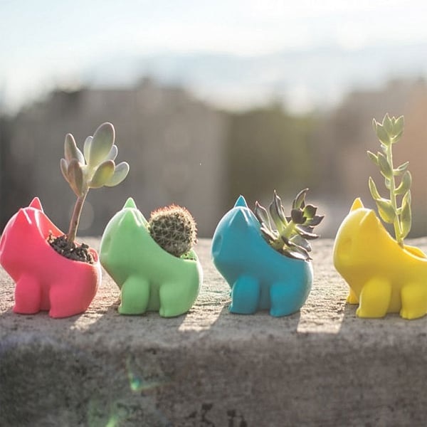 Miniature Flower Bulbasaur - Geek and Artsy