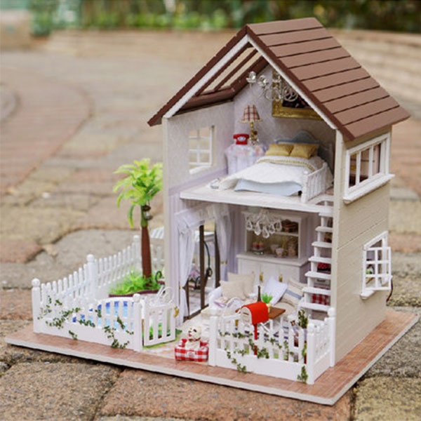 apartment dollhouse