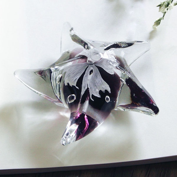 Whale Glass Paperweight - ApolloBox