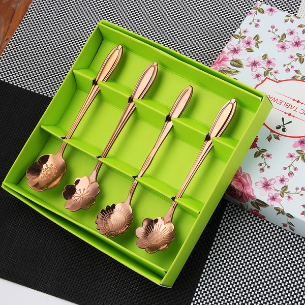 Folk Flower Wooden Measuring Spoons, Set of 4 – Kennedy Sue Gift & Home