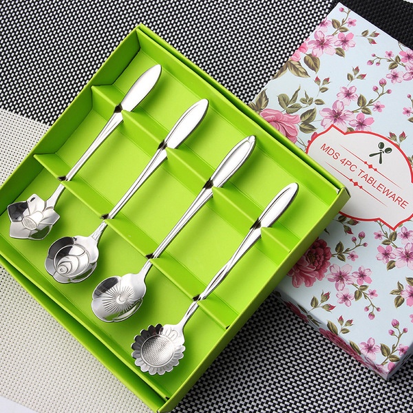 https://rs.apolloboxassets.com/images/sku1872-Stainless-Steel-Flower-Coffee-Spoon-Set-of-4/Array_4.jpg