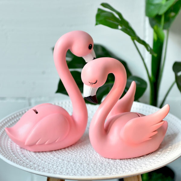 Flamingo Figurines - ApolloBox