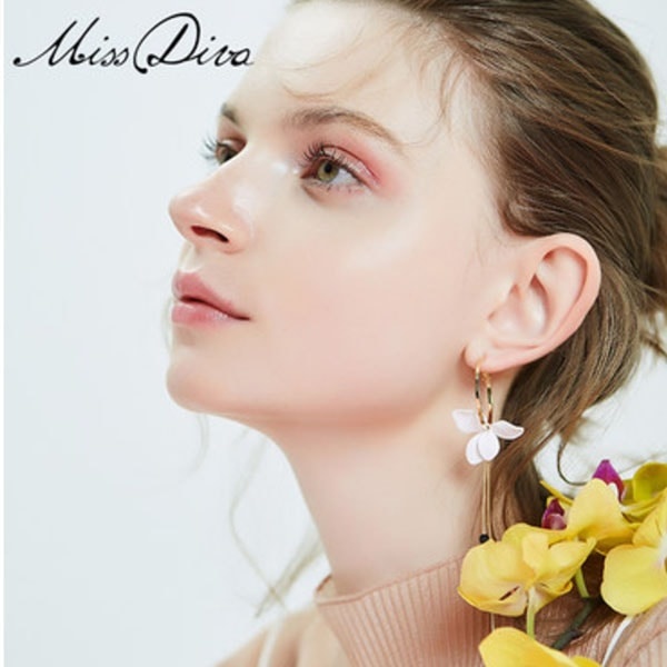 MD Orchid Blossom Earrings - ApolloBox