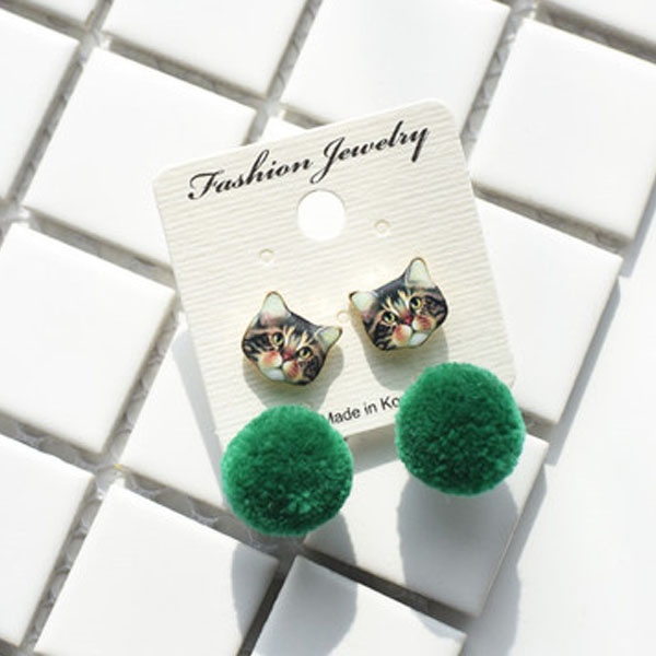 Kitten Pom Pom Earrings - ApolloBox